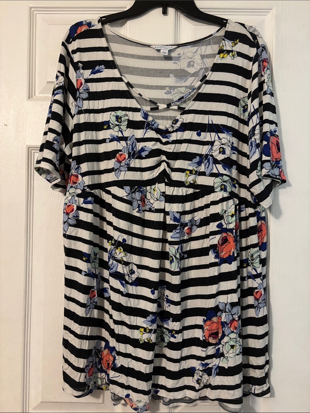 Striped Floral V-Neck Tunic Top in Black, White & Coral